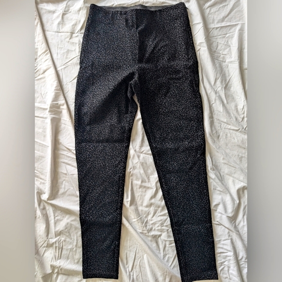 Nwt ann taylor black highwaisted velvet cheetah‎ print skinny pants size medium - Picture 1 of 5